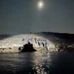 İzmir a&ccedil;ıklarında 50 d&uuml;zensiz g&ouml;&ccedil;men kurtarıldı