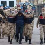 Kilis'te bir askeri şehit ettiği iddia edilen 5 şüpheli adliyede