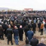 &Ouml;ld&uuml;r&uuml;len AK Parti eski il&ccedil;e başkanının kardeşi toprağa verildi