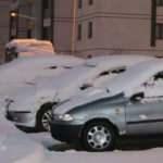 Y&uuml;ksekova'da kar yağışı; 10 k&ouml;y ile 20 mezra yolu kapandı