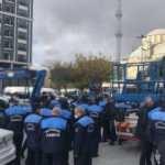 İBB'nin Esenler düşmanlığı: Dün dikey bahçeleri bugün ücretsiz çay standlarını yıktılar