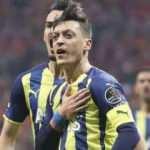 Mesut Özil: Galatasaray'ı yendik, sıra Beşiktaş'ta!
