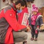 Türk Kızılay, İdlib'de savaş mağduru ailelerin yaralarını sarıyor