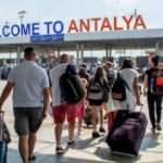 Antalya 2022'de 15 milyondan fazla turist bekliyor
