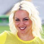 Ayça Tekindor kimdir? 'Hepimiz ölelim' diyen Ayça Tekindor Çetin Tekindor'un kızı mı? Asıl mesleği...