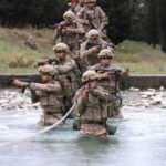 Jandarma komandolarından nefes kesen g&ouml;r&uuml;nt&uuml;ler!