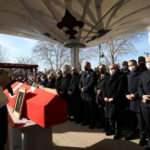 Klasik T&uuml;rk m&uuml;ziği sanat&ccedil;ısı Alaeddin Yavaşca, son yolculuğuna uğurlandı