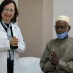 Afrikalı hasta yürüme güçlüğü şikayetiyle geldi, şifayı Eskişehir'de buldu