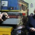 Kayseri'de elektrikli alet profesörü 28 yıldır işini özenle yapıyor