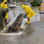 Bodrum'da sağanak yağış, cadde ve sokakları göle çevirdi