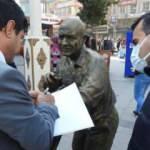 Minik Asiye’den etkilendi, pitbull cinsi köpek yasaklansın diye imza topluyor