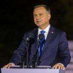 Polonya Cumhurbaşkanı Duda tartışmalı medya yasasını veto etti