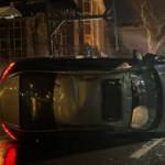 Kadıköy'de takla atan otomobilin sürücüsü yaralandı