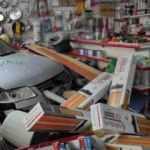 17 yaşındaki ehliyetsiz sürücü, züccaciye dükkanına daldı