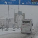 Aksaray'da kar y&uuml;z&uuml;nden mahsur kalan bin kişi yurtlarda misafir edildi