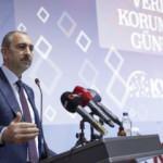 Bakan Gül: Hukuk devletinde haysiyet cellatlığı olmaz