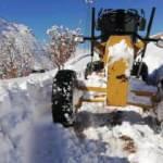 Batman&rsquo;da ulaşıma kar engeli, a&ccedil;ılan k&ouml;y yolları tekrar kapandı