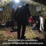 Türkiye'den gazeteciler Suriye'de "iyilik nöbetinde biz de varız" dedi