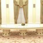 İlham Aliyev, Putin ile görüştü!