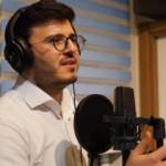 28 yaşındaki ilahi sanatçısı kekemeliği müzik sayesinde yendi