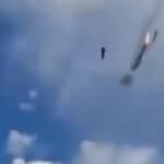 Ukrayna Rus savaş uçağının düşürülmesi görüntülerini yayımladı