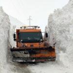 Y&uuml;ksekova&rsquo;da kar 6 metreyi aştı  