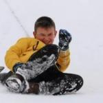 Valilikler peş peşe a&ccedil;ıkladı... Bir &ccedil;ok ilde okullar tatil edildi