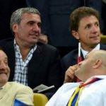 Hagi ve Popescu, Galatasaray - Barcelona maçı için İstanbul'a geliyor
