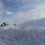 Elazığ&rsquo;da yoğun kar yağışı! 26 k&ouml;y yolu kapandı