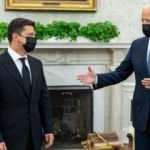 Biden ile Zelenskiy g&ouml;r&uuml;şt&uuml;: ABD'den 500 milyon dolarlık yardım s&ouml;z&uuml;