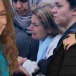 K&ouml;pek saldırısından ka&ccedil;arken kamyonun altında kalan Mahra son yolculuğuna uğurlanıyor