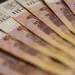 Rus şirketlerine u&ccedil;ak alırken veya kiralarken rubleyle &ouml;deme izni verildi