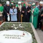 T&uuml;rkmen Alevi Bektaşi Vakfı, Yazıcıoğlu'nu &ouml;l&uuml;m yıld&ouml;n&uuml;m&uuml;nde andı