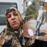 Evlat nöbetindeki anneden oğluna: Gel teslim ol