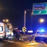 TEM'de TIR'a &ccedil;arpan otomobildeki 3 kişi yaralandı