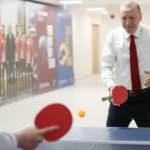 Başkan Erdoğan gen&ccedil;lerle buluştu! Masa tenisi oynadı