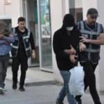 Dat&ccedil;a'da g&ouml;&ccedil;men ka&ccedil;ak&ccedil;ısı 2 organizat&ouml;r tutuklandı