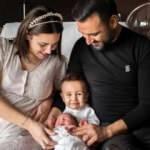 Küçük Alişan'ın masaj keyfi sosyal medyada olay oldu! Tepki üstüne tepki geldi...