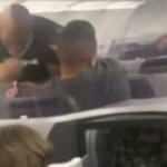 Mike Tyson uçaktaki yolcuyu öldüresiye dövdü!