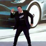 Elon Musk 8,5 milyar dolarlık Tesla hisselerini sattı