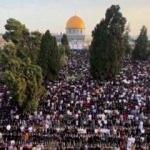 Kudüs'te Müslümanlar Bayram namazı kıldı