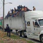 TIR dorsesinden 310 d&uuml;zensiz g&ouml;&ccedil;men &ccedil;ıktı