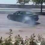Düğün konvoyunun önünü kesip drift yaptı