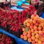 Halk pazarında sebze fiyatları düşüyor
