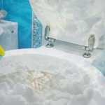 Rüyada tuvalet temizlemek hayırlı mıdır? Rüyada hortumla tuvalet temizlemek...