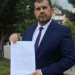 İnternetten telefon almak isterken dolandırıldı! Telefon yerine kitap geldi   