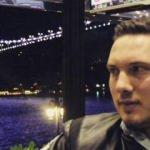 Yolda y&uuml;r&uuml;yen bek&ccedil;iyi ve amcasını vurdu ardından intihar etti