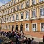 Saraybosna'da okullarda bomba ihbarı: Eğitime ara verildi