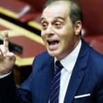 'Erdoğan Türkiye'yi süper güç yapıyor, Türk SİHA'larını düşürün'