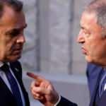 NATO toplantısına damga vurdu! Akar'dan Nikos Panagiotopoulos'a mesaj!